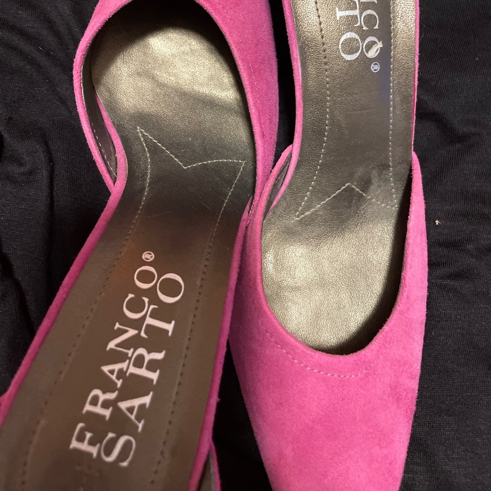 Franco Sarto hot pink shoes. Size 6M
